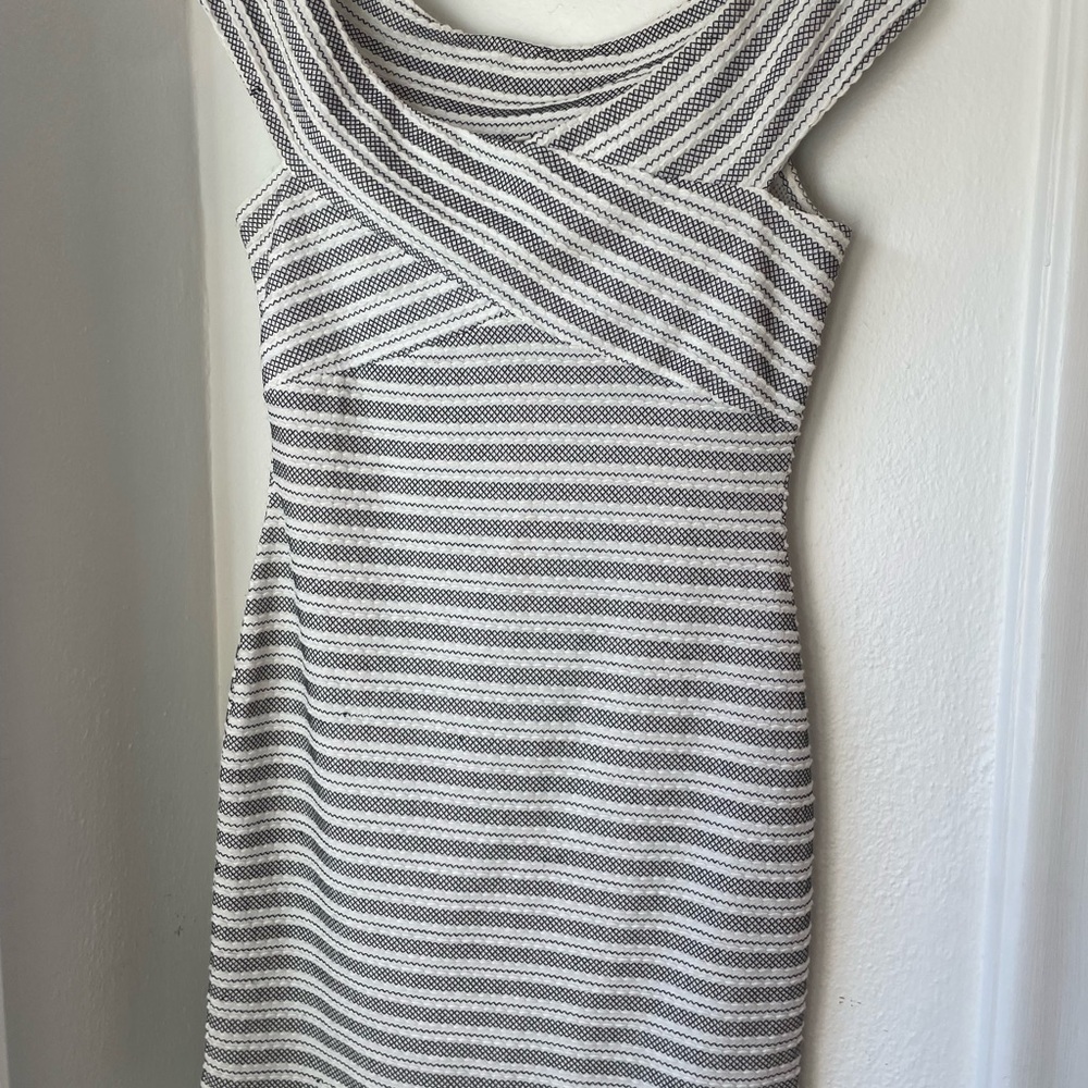 Black and white mini River Island